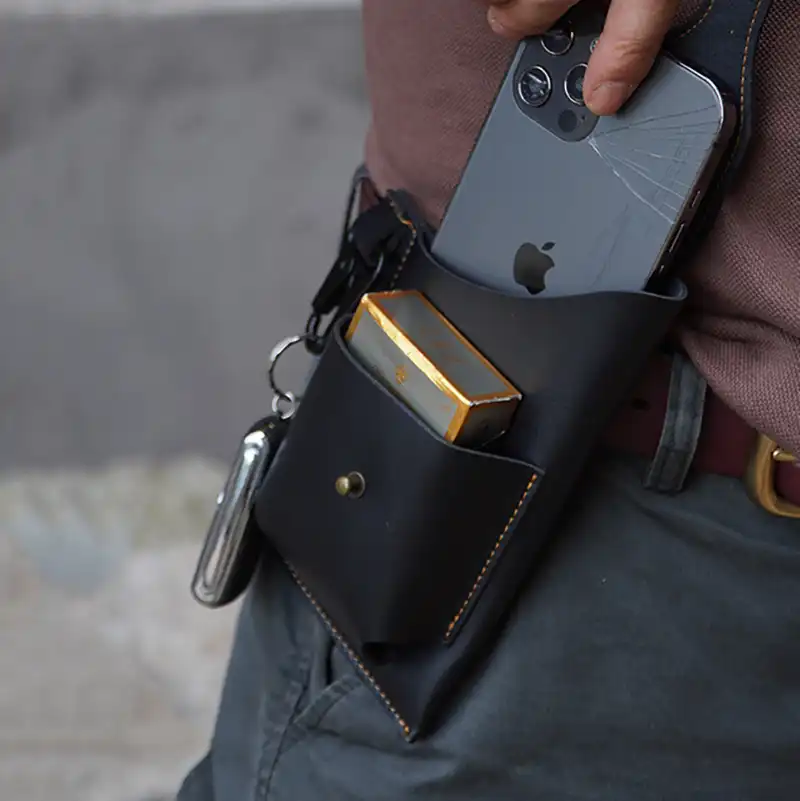 F131 Genuine Leather Multifunctional Mobile Waist Bag